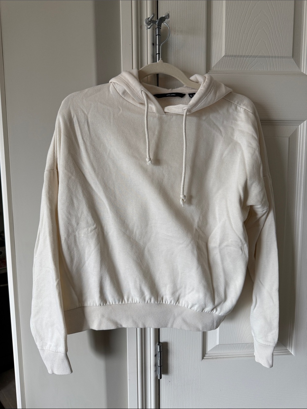 Vero Moda Cream Crewneck Hoodie Sweatshirt